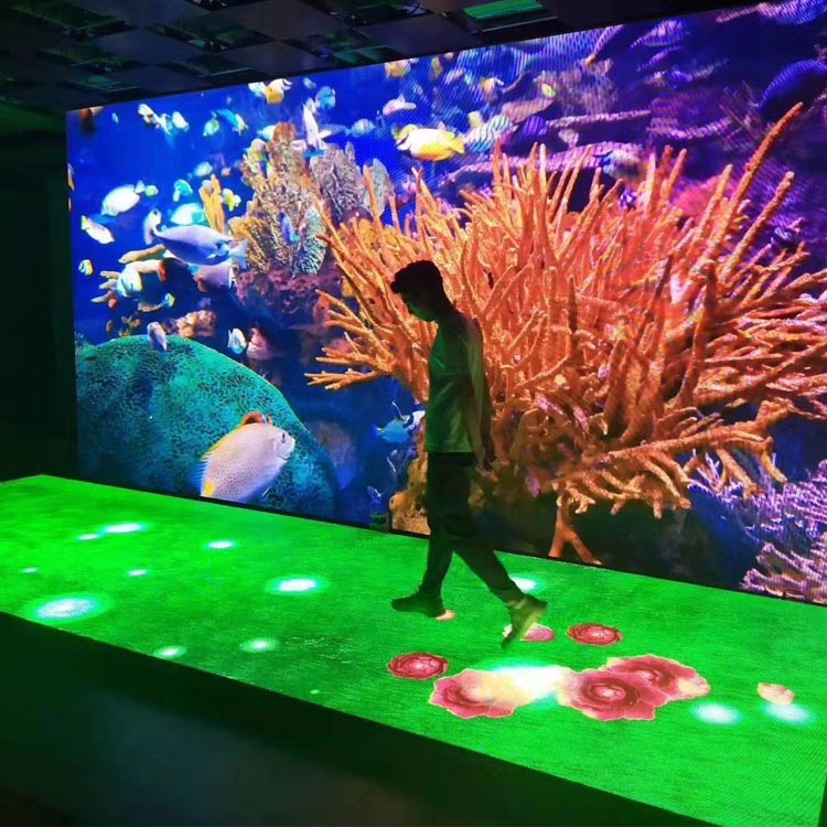 P1.667 Indoor HD Advertising Resolution Small Pixel LED Video Wall Screen Display