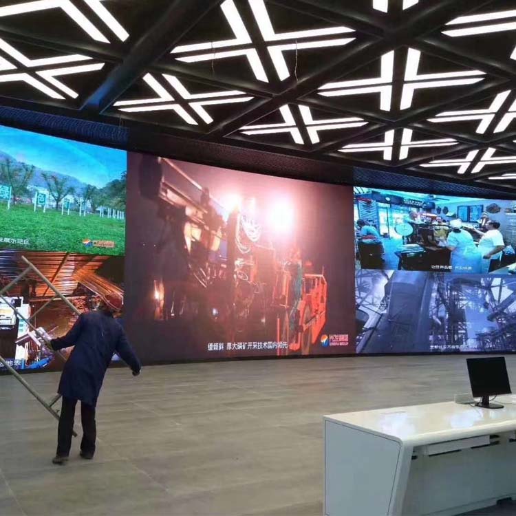 P2 Indoor Fixed LED Advertising Display Screen Video Wall