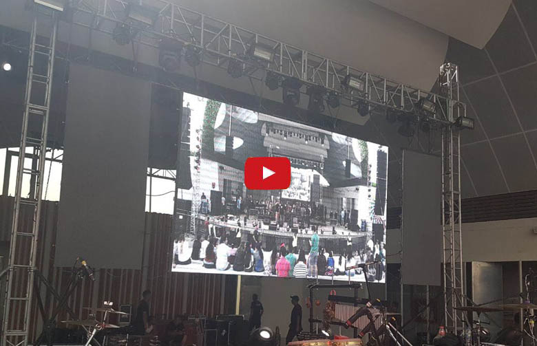 P3.91 Indoor Advertising Professional Rental LED Cabinet Video Wall Display Screen